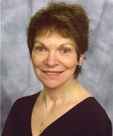 Get to know our designers! Say hello to Linda Degen